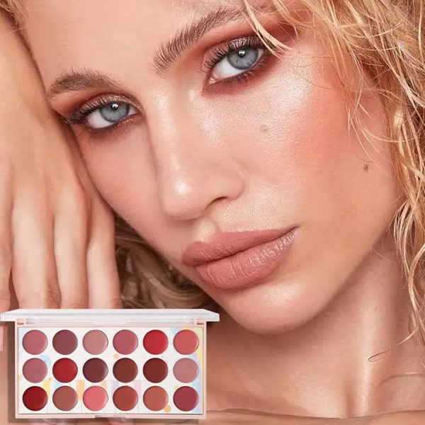 Moccallure Professional 18-colors Lipstick Kit – Long-lasting